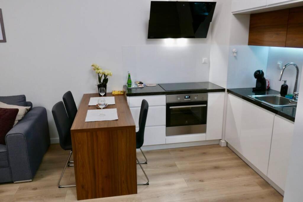 Sarmacka Apartment In Wilanow Warszawa Exteriör bild