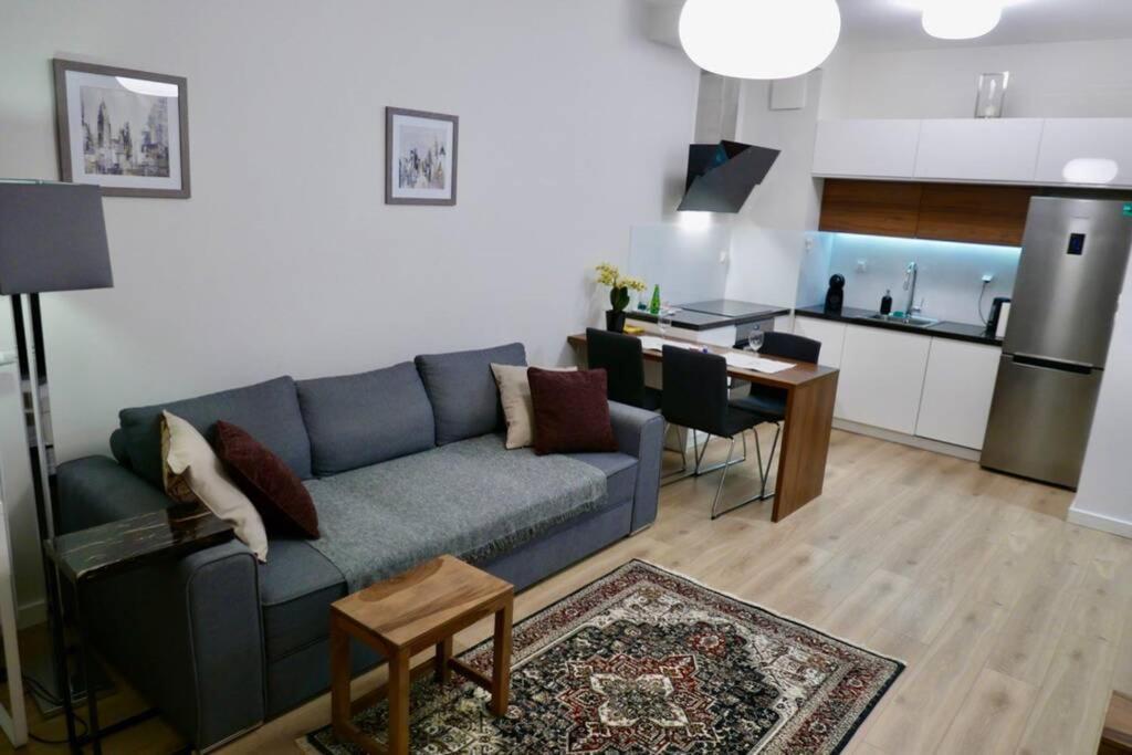 Sarmacka Apartment In Wilanow Warszawa Exteriör bild