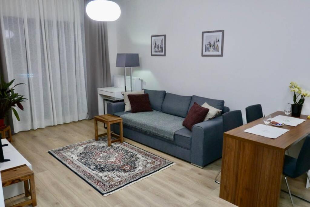 Sarmacka Apartment In Wilanow Warszawa Exteriör bild