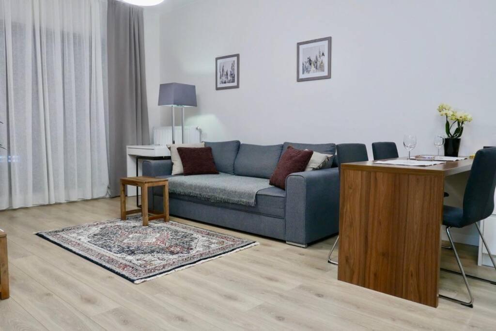 Sarmacka Apartment In Wilanow Warszawa Exteriör bild